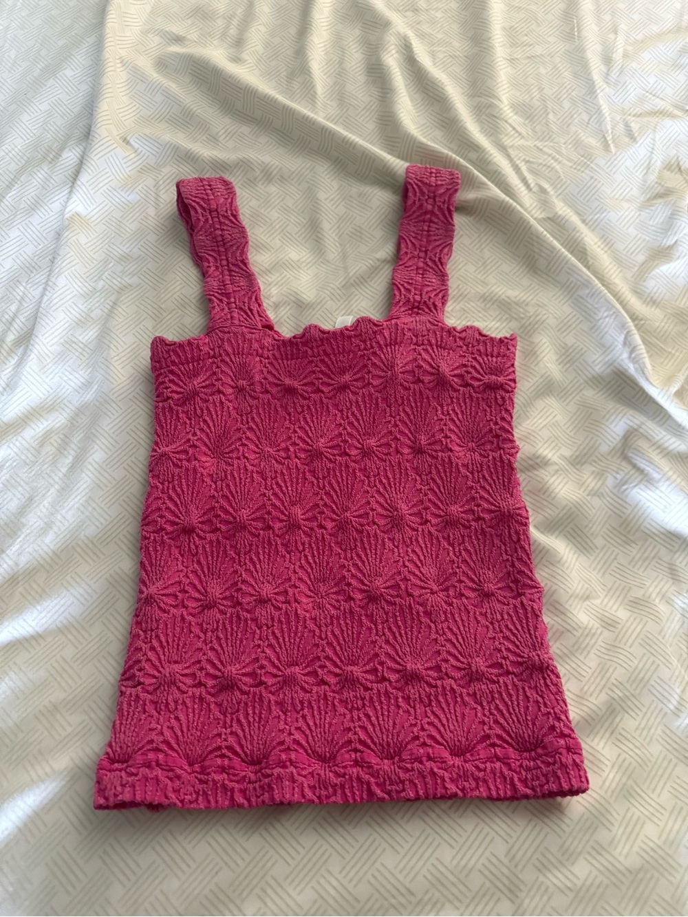 Pink Textured Knit Tank Top - Women's Sleeveless Top size small